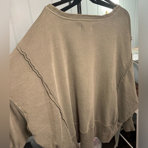 NWOT Free People / We the Free Camden sweatshirt - adventurer green - L - Picture 7 of 8